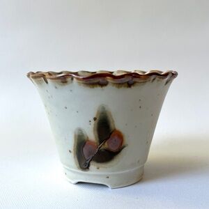 Vintage Japan Porcelain Stoneware Planter Piecrust Ruffle Rim Berry Branch Art